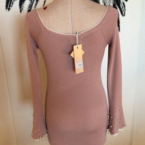 Pretty in pink dress - Picture 6 of 6